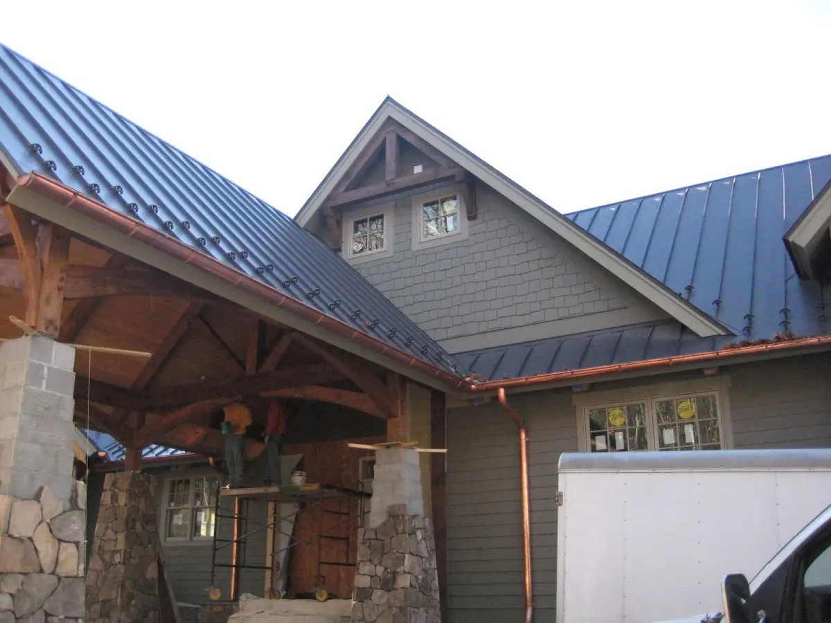 Craftsman Roofing team delivering quality roofing work in Mansfield